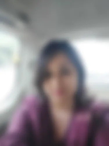 Oishi - 26 years, Dhaka