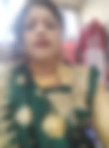 Kakoli akter - 38 years, Khulna