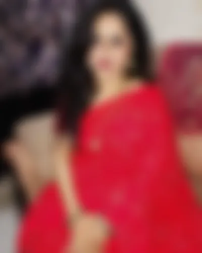 ইসরাত মুন্নি - 48 years, Dhaka